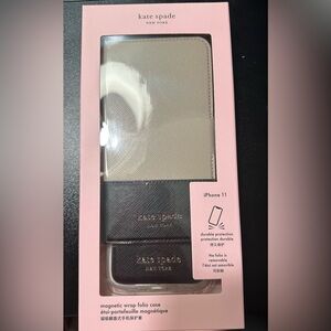 Kate Spade iPhone 11 Magnetic Wrap Folio Case NWIB